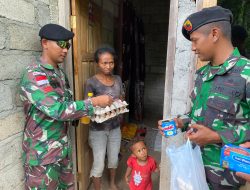 Berbagi Tidak Mengurangi, Pos Haumeniana Satgas Yonkav 6/Naga Karimata Berbagi Untuk Masyarakat Perbatasan