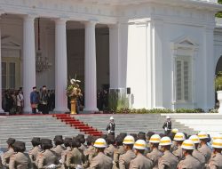 Presiden RI ke – 7 Jokowi Sambut Presiden RI ke – 8 Prabowo Subianto di Istana Merdeka