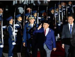 Presiden Prabowo Subianto Tiba di Bandara Internasional Jorge Chavez Peru