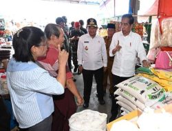 Dampingi Presiden RI Joko Widodo Tinjau Pasar Kawat Tanjung Balai, Pj Gubernur Sumut Hassanudin Sampaikan Stok Pangan Sumut Aman dan Tercukupi