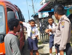 Polres Simalungun Gencarkan Penyuluhan tentang Keselamatan Berkendara kepada Anak Sekolah dan Supir Angkutan