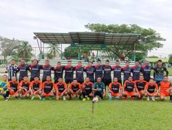 Batalyon Infanteri Mekanis 121/MK Gelar Pertandingan Sepak Bola Persahabatan di Lapangan Sepak Bola Yonif Mekanis 121/MK