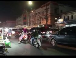 Bazar Ramadhan Diduga Tak Resmi, Buat Macet Jalan Marelan Raya