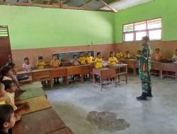 Perbaiki Pendidikan di Daerah Perbatasan, Pos Oepoli Tengah Satgas Yonkav 6/Naga Karimata Laksanakan Gadik di SDN Oepoli