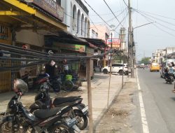 Kabel Bergelantungan di Jalanan Kota Medan, Mengisahkan Keindahan Yang Merusak Mata