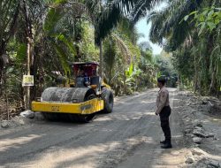 Polresta Deli Serdang Giat Pengamanan Perbaikan Akses Jalan Bendungan Lau Simeme