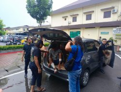 Polrestabes Medan Tembak Begal Sadis di Medan, Tangan Korban Dibacok Hingga Nyaris Putus