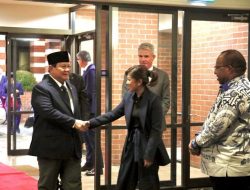 Wamendagri Wempi Dampingi Menhan Prabowo Kunker ke Australia dan PNG