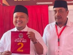 Paslon Nomor Urut 2 Bupati Dolly Pasaribu – Wabup Parulian Nasution Saat Cabut Nomor di KPU Tapsel