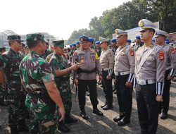 Wujudkan Sinergitas, TNI – Polri Laksanakan Apel Gelar Pasukan Gabungan Dalam Rangka ISF 2024 dan Operasi Tribrata Jaya Tahun 2024