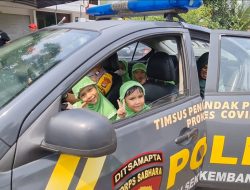 Polsek Kembangan Kenalkan Tugas Polisi dan Disiplin Lalu Lintas kepada Anak – anak Sejak Dini Melalui Program POLSANAK