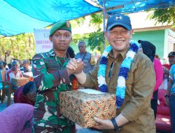 Cooling System Jelang Pilkada 2024, Kapolda Sulteng Bagikan Sembako dan Kursi Roda di Bangkep