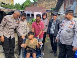 Tak Hanya Rutin Mengungkap Tindak Pidana, Ternyata Kapolsek Medan Barat Juga Peduli Kepada Warga Penyandang Disabilitas