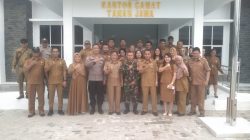 Polsek Tanah Jawa Hadiri Apel Perdana di Kantor Camat Baru, Perkuat Sinergitas TNI – Polri dan Pemda