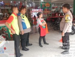 Polsek Tanjung Morawa Polresta Deli Serdang Tingkatkan Patroli di Pusat Perbelanjaan Untuk Cegah Kejahatan