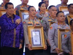 Menteri Rini Sampaikan Apresiasi Divisi Humas Polri Atas Penghargaan Zona Integritas