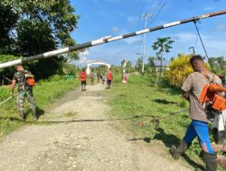 Sinergi Satgas Yonif 131/Brajasakti Dengan Warga Perbatasan Papua Melalui Budaya Gotong – Royong