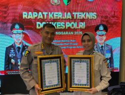 Biddokkes Polda Papua Barat Terima Dokkes Award dari Pusdokkes Polri di Rakernis 2025