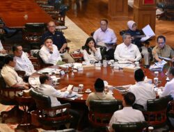 Presiden RI Prabowo Subianto Panggil Sejumlah Menteri ke Hambalang, Ada Apa…???