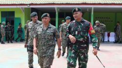 Satgas Pamtas RI – Malaysia Pos Kotis Terima Kunjungan Panglima 31 Bgd Brigedier Jeneral Azman Bin Md Zain