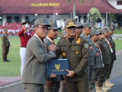 Gelaran Upacara dan Defile Gita Abdi Praja Tandai Ditutupnya Retret Kepala Daerah Gelombang II di Kampus IPDN Jatinangor