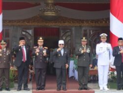 Kapolda Bengkulu Hadiri Upacara HUT TNI ke – 80 di Balai Semarak Bengkulu