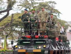 Kapolda Sumut Hadiri Upacara HUT ke – 80 TNI di Lapangan Merdeka Medan