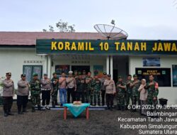 Polsek Tanah Jawa Beri Kejutan Ulang Tahun ke Koramil, Perkuat Sinergitas TNI – Polri di HUT TNI ke – 80