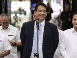 Panas – Panas Tai Ayam Fenomena Purbaya Menteri Terbaik Prabowo, Alami Atau Rekayasa Sistematis