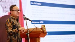 Wamendagri Bima Ingatkan Pentingnya ” Membaca Tanda ” untuk Hadapi Gelombang Besar Zaman