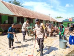 Polsek Serbelawan Evakuasi dan Bersihkan Sisa Banjir yang Rendam 120 Rumah, Nihil Korban Jiwa