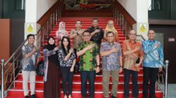 Perkuat Kerja Sama Lintas Negara, RS Bhayangkara Polri Terima Kunjungan Koroner Kedubes Inggris Bahas Repatriasi Jenazah