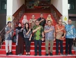 Perkuat Kerja Sama Lintas Negara, RS Bhayangkara Polri Terima Kunjungan Koroner Kedubes Inggris Bahas Repatriasi Jenazah